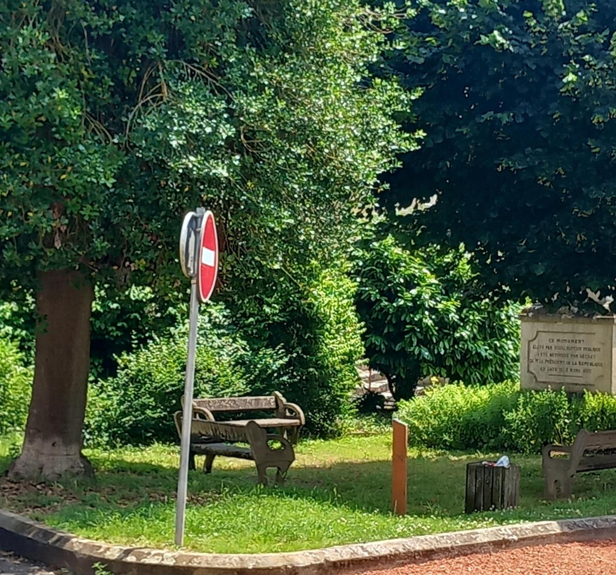 Appartamento Jls'Tudios " U Sognu" Cosne-sur-Loire Esterno foto